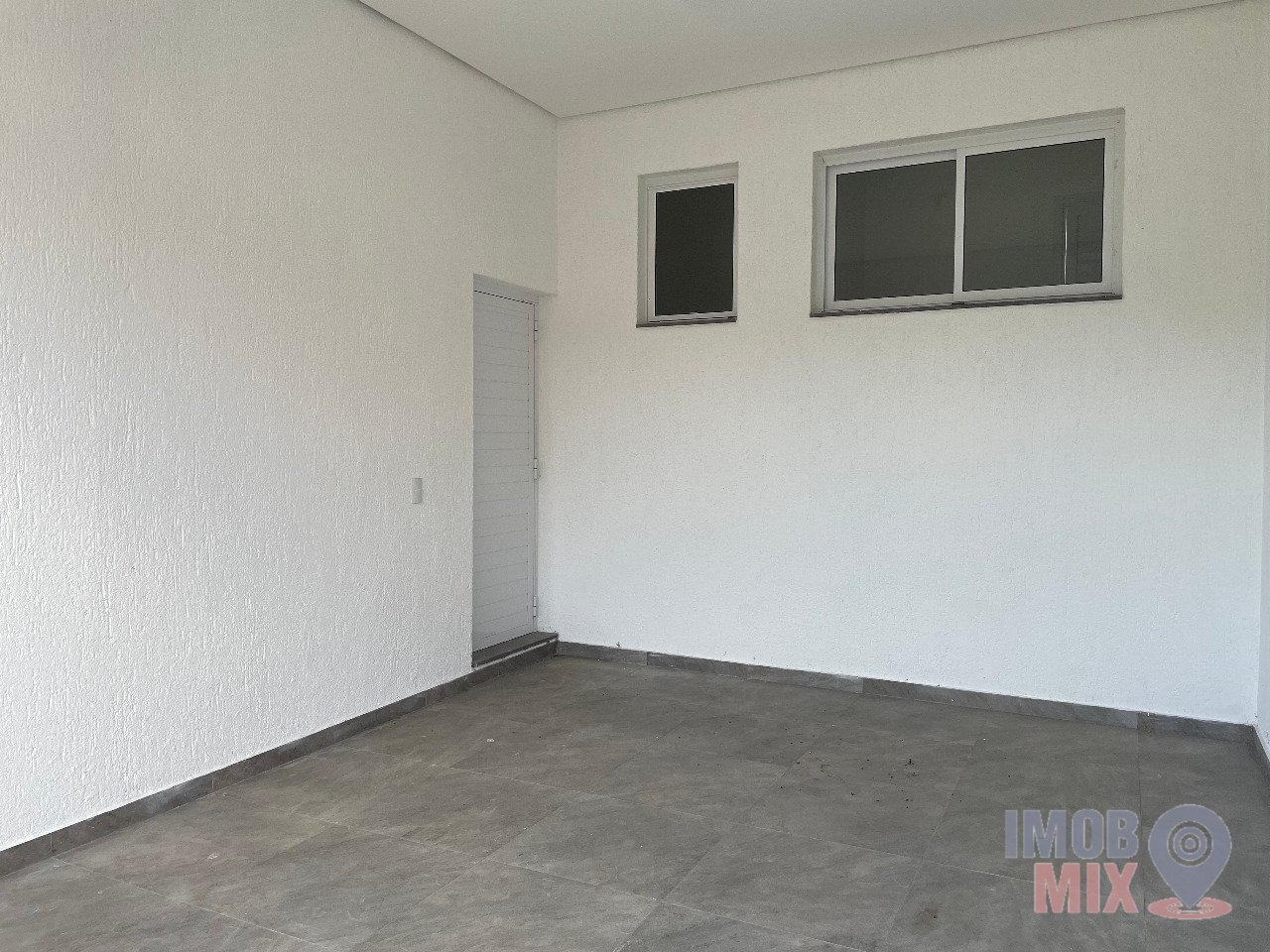 Imagem da propriedade IM6025 96