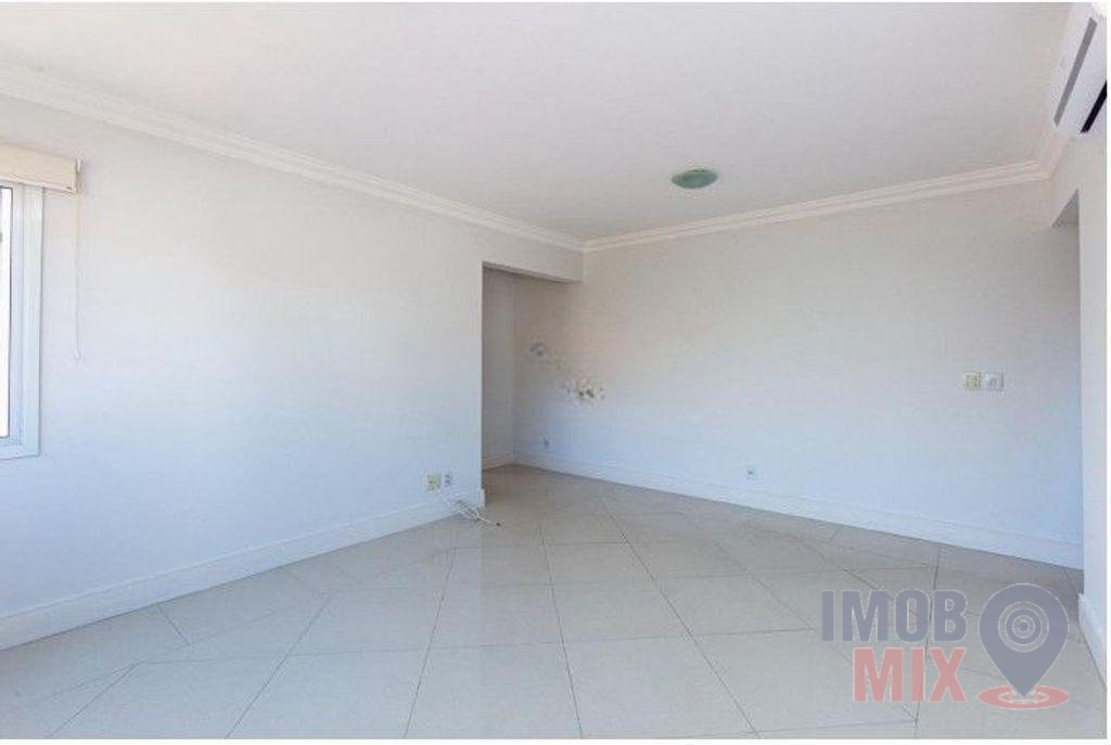 Imagem da propriedade IM6126 3